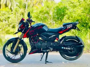 TVS Apache RTR 200 2019