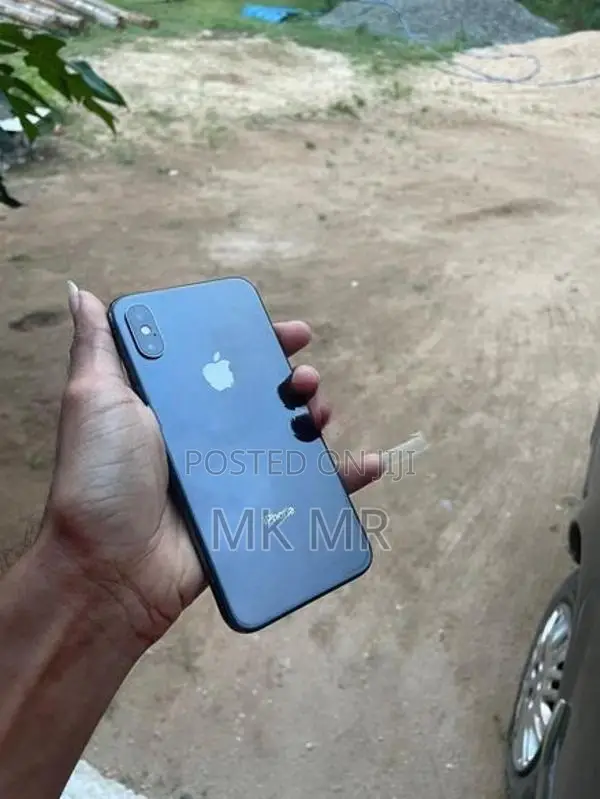 Apple iPhone XS 256GB (Used)
