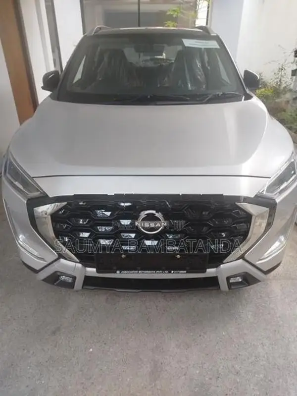 Nissan Magnite Turbo CVT 2025