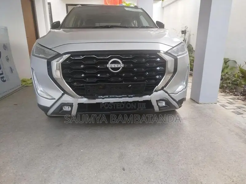 Nissan Magnite Turbo CVT 2025