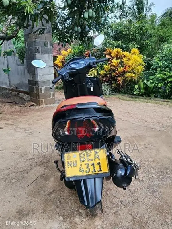 Honda Dio 2016