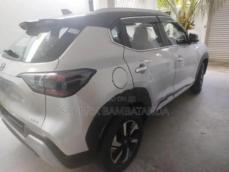 Nissan Magnite Turbo CVT 2025