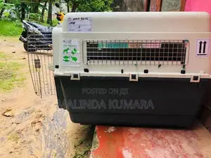 Portable Travel Cage