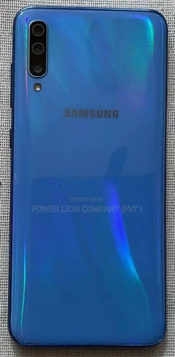 Samsung Galaxy A70 (Used)
