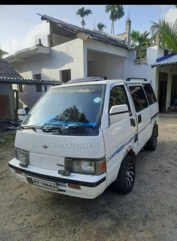 Nissan Vanette 1990