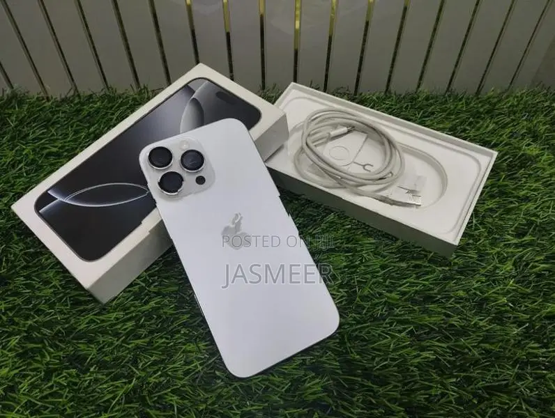 Apple iPhone 16 Pro Max (Used)
