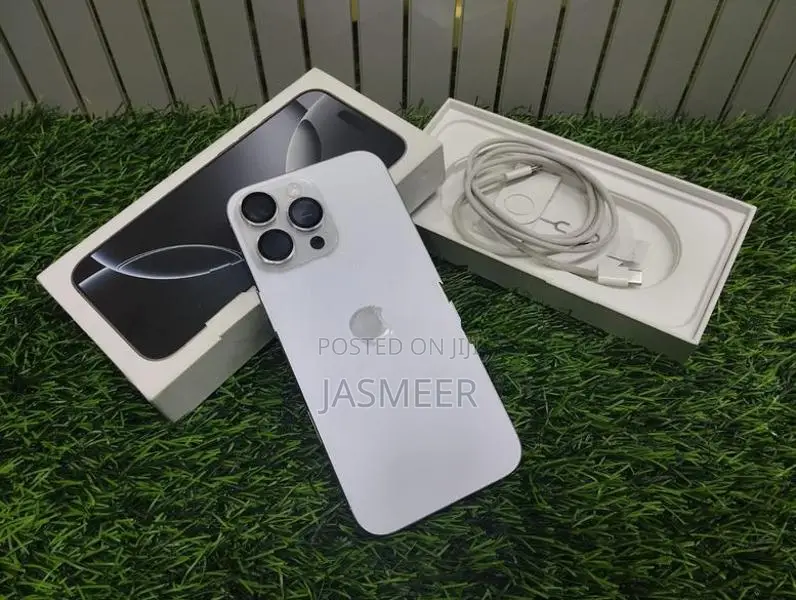 Apple iPhone 16 Pro Max (Used)