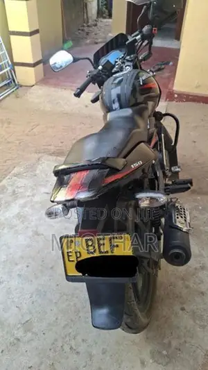 Bajaj Pulsar 150 2018