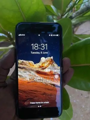 Apple iPhone 7 (Used)