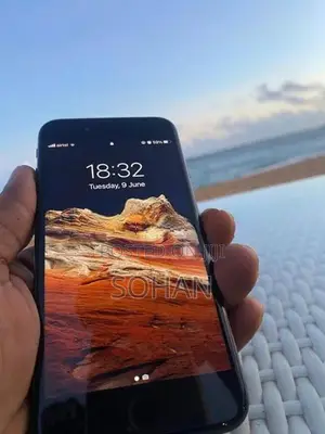 Apple iPhone 7 (Used)
