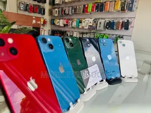 Apple iPhone 13 128GB (Used)