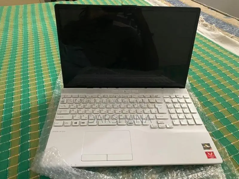 Fujitsu Lifebook AH50/E3 Laptop