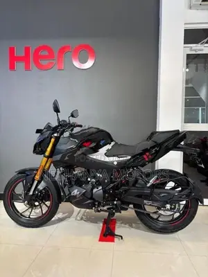 Hero Hunk 160R 4V 2026