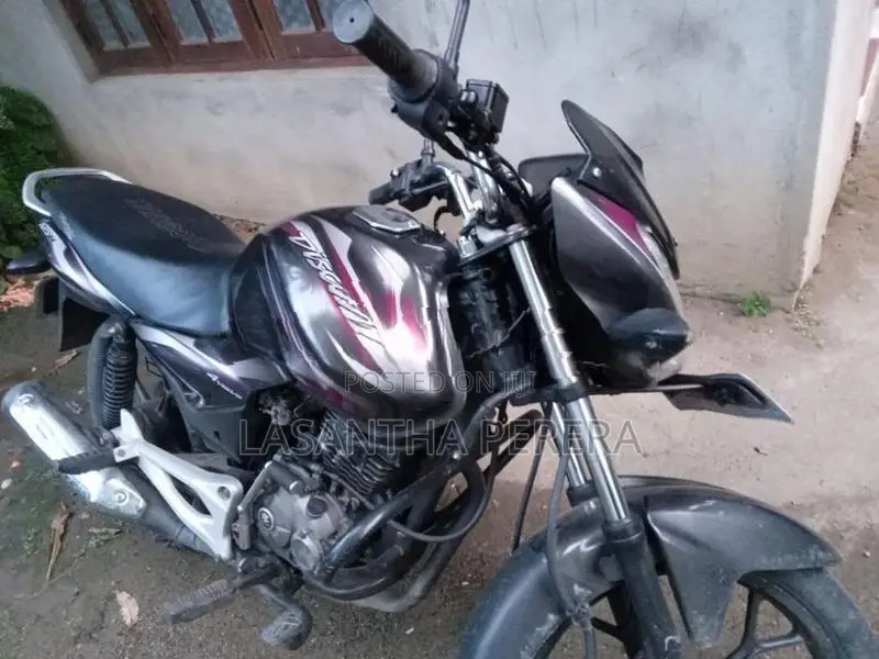Bajaj Discover 125 2015