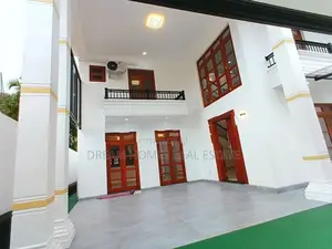 Modern Contemporary Box-Type Luxury House – Boralesgamuwa