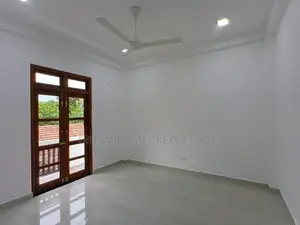 Modern Contemporary Box-Type Luxury House – Boralesgamuwa
