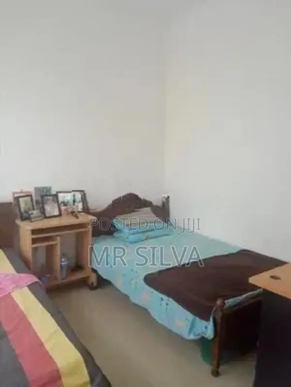 Room for Rent in Nugegoda Boys