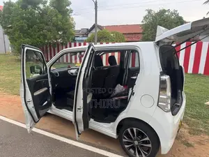 Suzuki Wagon R 2015