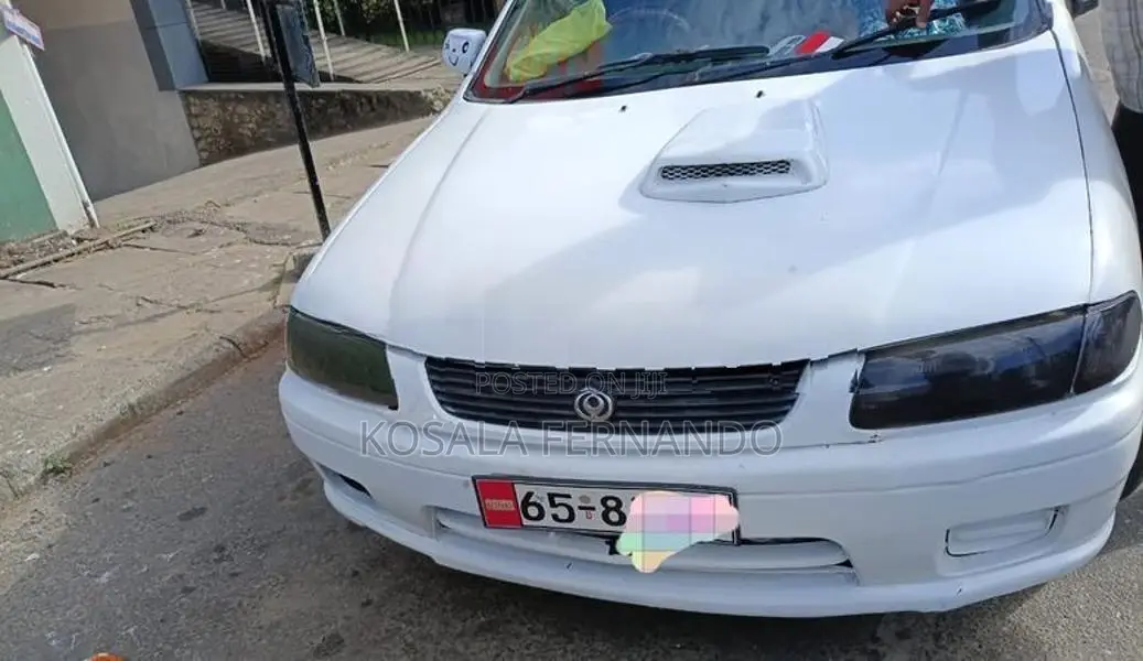 Mazda Familia 3 Saloon 1997