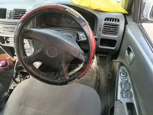 Mazda Familia 3 Saloon 1997