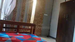 Batticaloa Room for Rent Working Girls Only