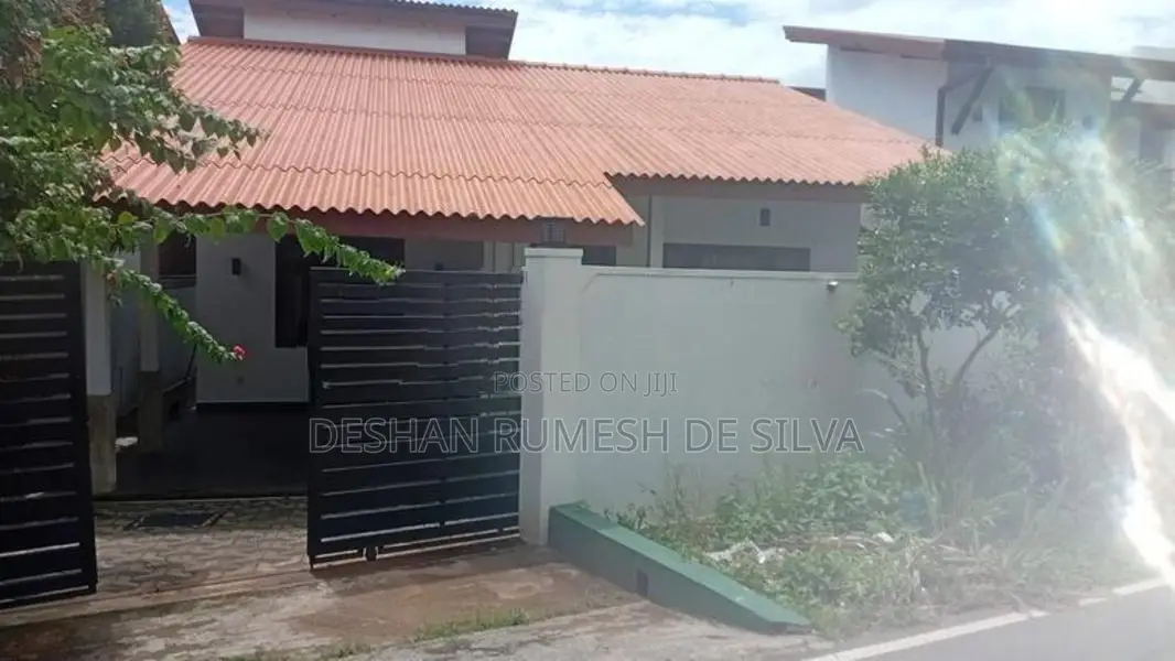 Luxury House for Sale with All Furniture Kadawath