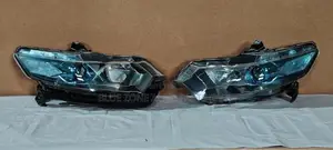 Honda Insight Head Lamps