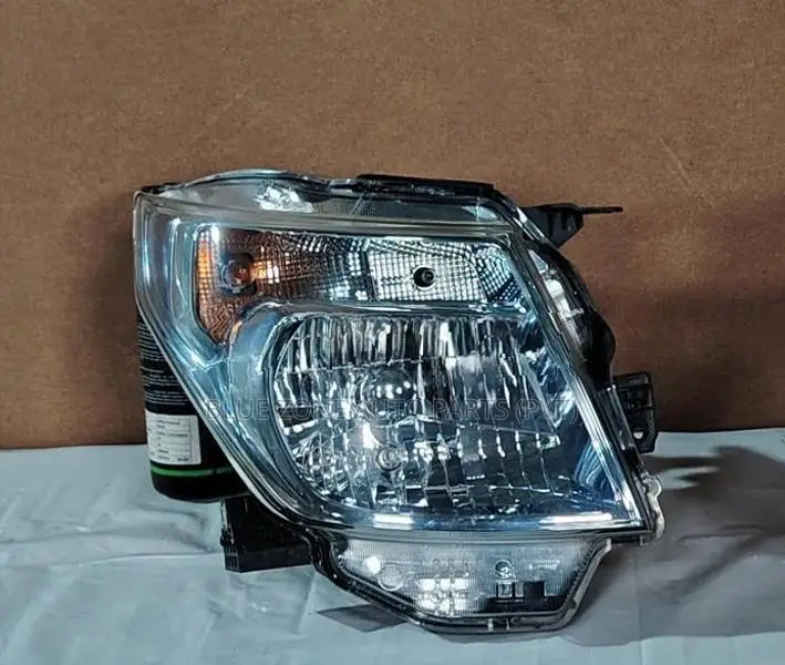 Suzuki Wagon R 44 FX Head Lamps
