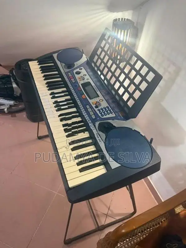 Yamaha PSR-260 Organ Keyboard