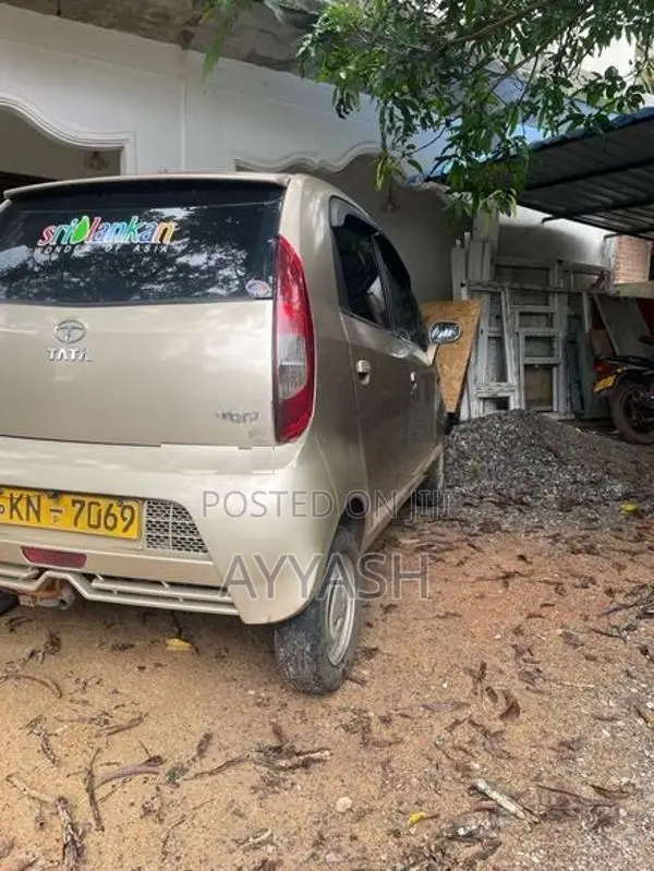 Tata Nano LX 2012