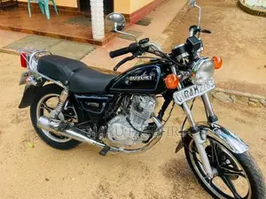 Suzuki GN 125 2013