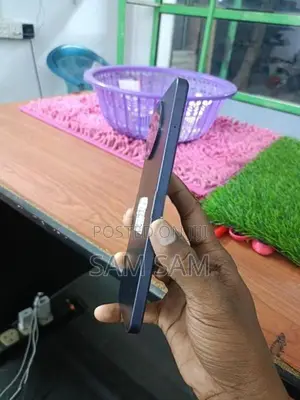 Realme 11s 128GB.6GB (Used)
