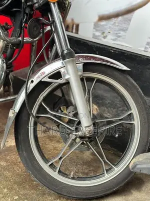 Suzuki GN 125 2013