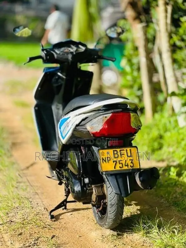 Honda Dio 2017
