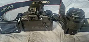 Canon 700D Camera