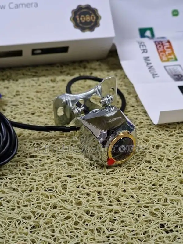 Diamond 4K Reverse Camera For Android Players Sliver Finish