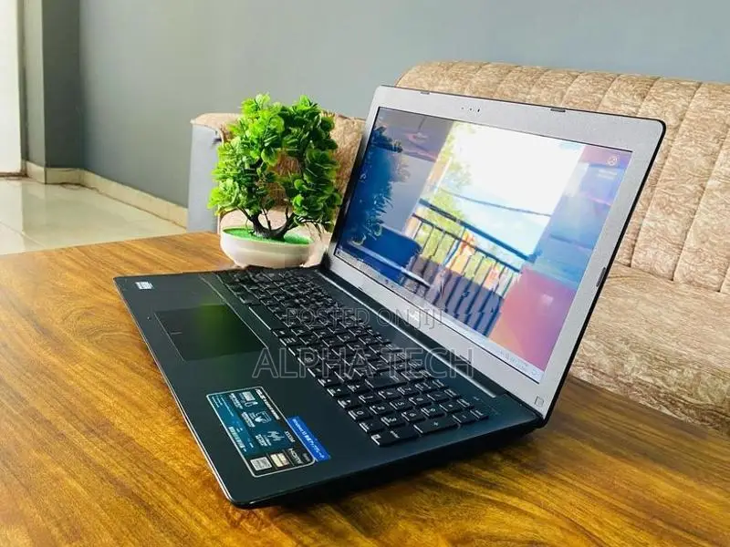 Asus Celeron 4GB RAM 500GB HDD 128GB NVMe