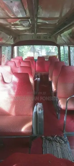Mitsubishi Rosa 1980