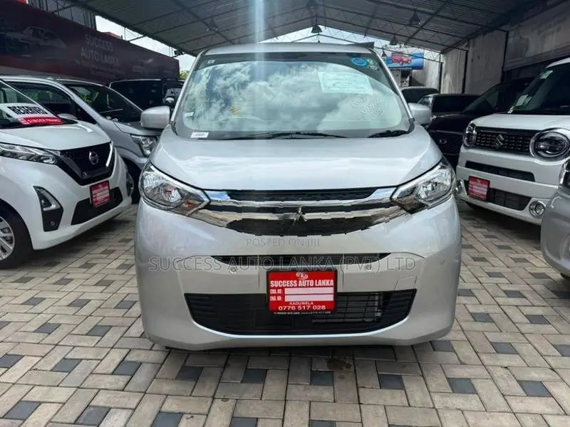 Mitsubishi eK Wagon M 2024