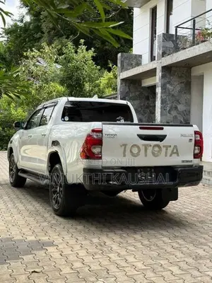 Toyota Hilux GR Sport 2024