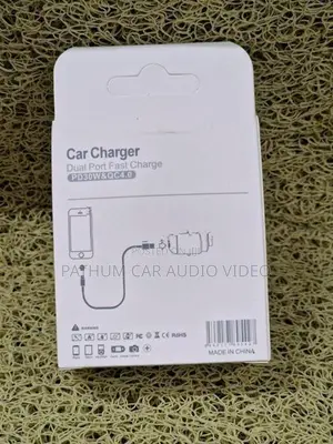 Super Fast Charging Car Charger Top