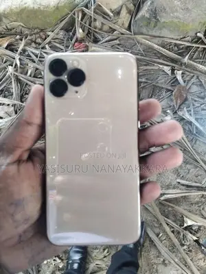Apple iPhone 11 Pro (Used)