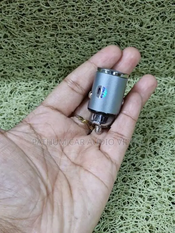 Super Fast Charging Car Charger Top