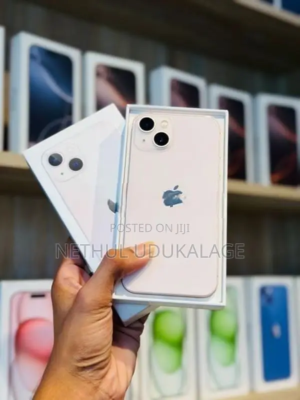 Apple iPhone 13 128GB (Used)