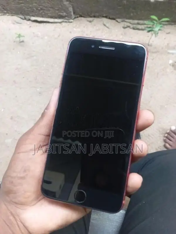 Apple iPhone 8 Plus (Used)