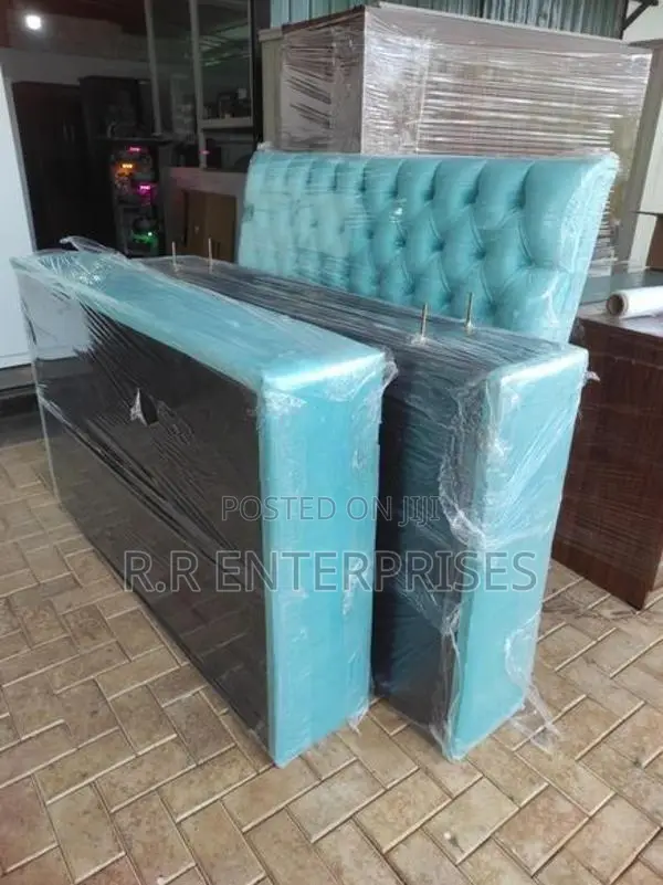 New Luxury Cushion Divan Bed 6*6 72"*72"