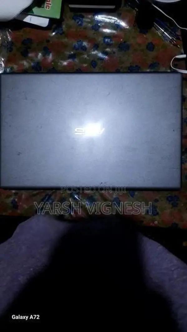 Asus Vivobook 15