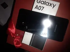 Samsung Galaxy A7 (Used)