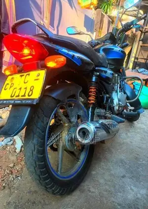 Bajaj Discover 125 2005