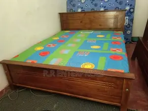 Teak 6*5 ft 72*60 Box Bed